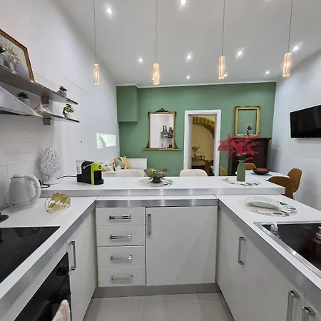 Dadi's Aureo - Casa In Centro Con Vasca Idromassaggio Apartmán
