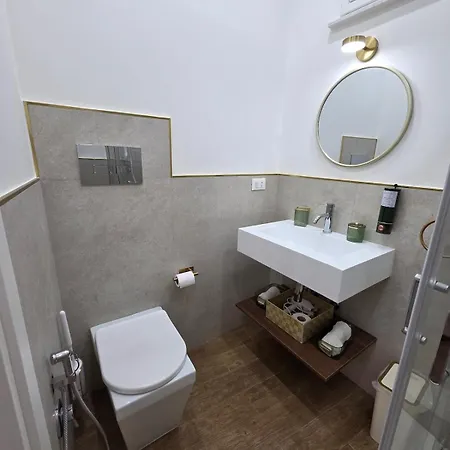 Dadi's Aureo - Casa In Centro Con Vasca Idromassaggio Palermo